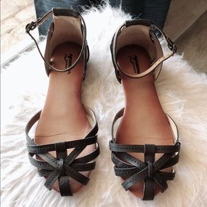 Arizona  Sandals Ankle Strap Ballet Caged Flats